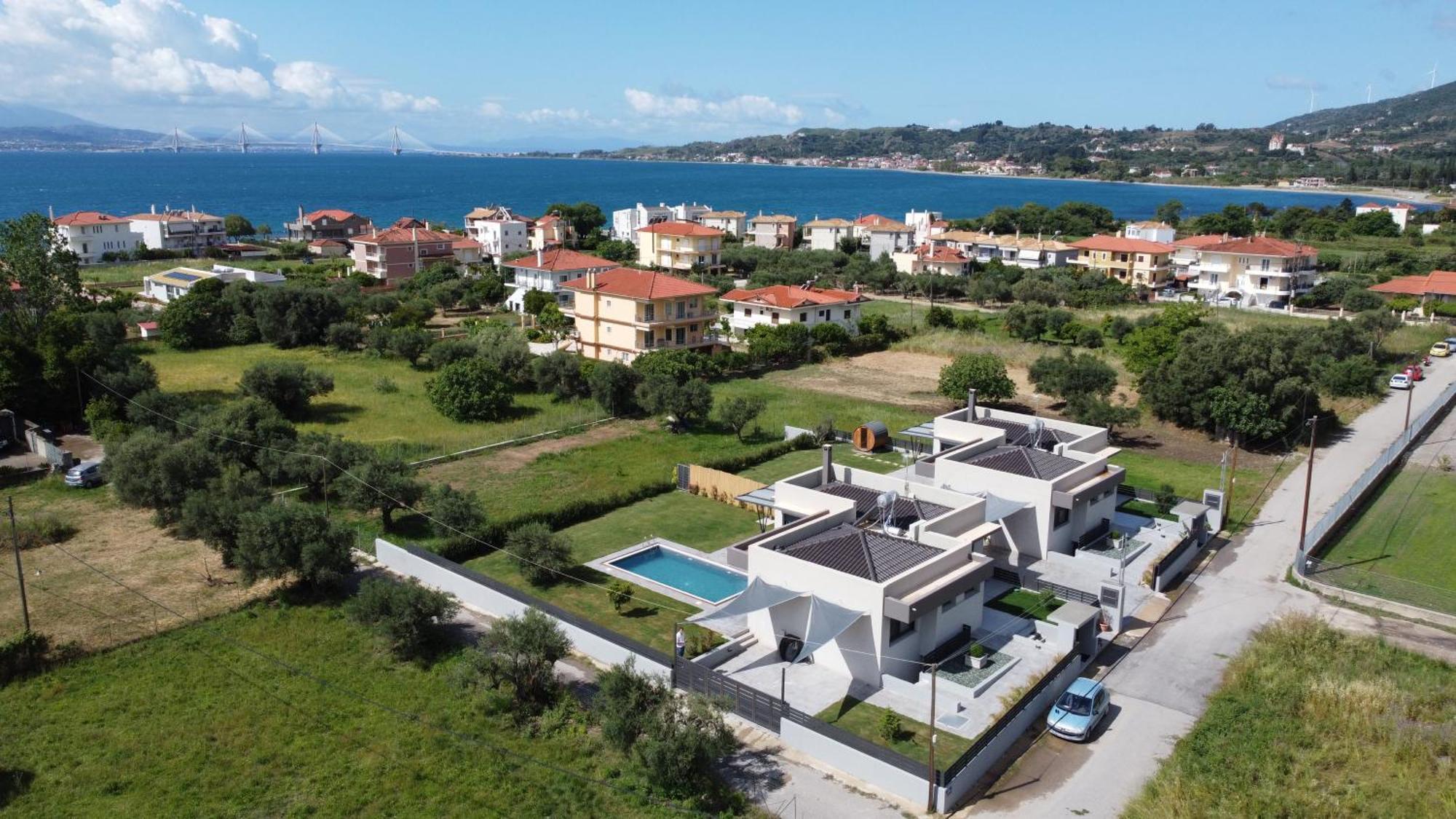 Nostos Luxury Villas With Private Pool In Nafpaktos Exterior photo